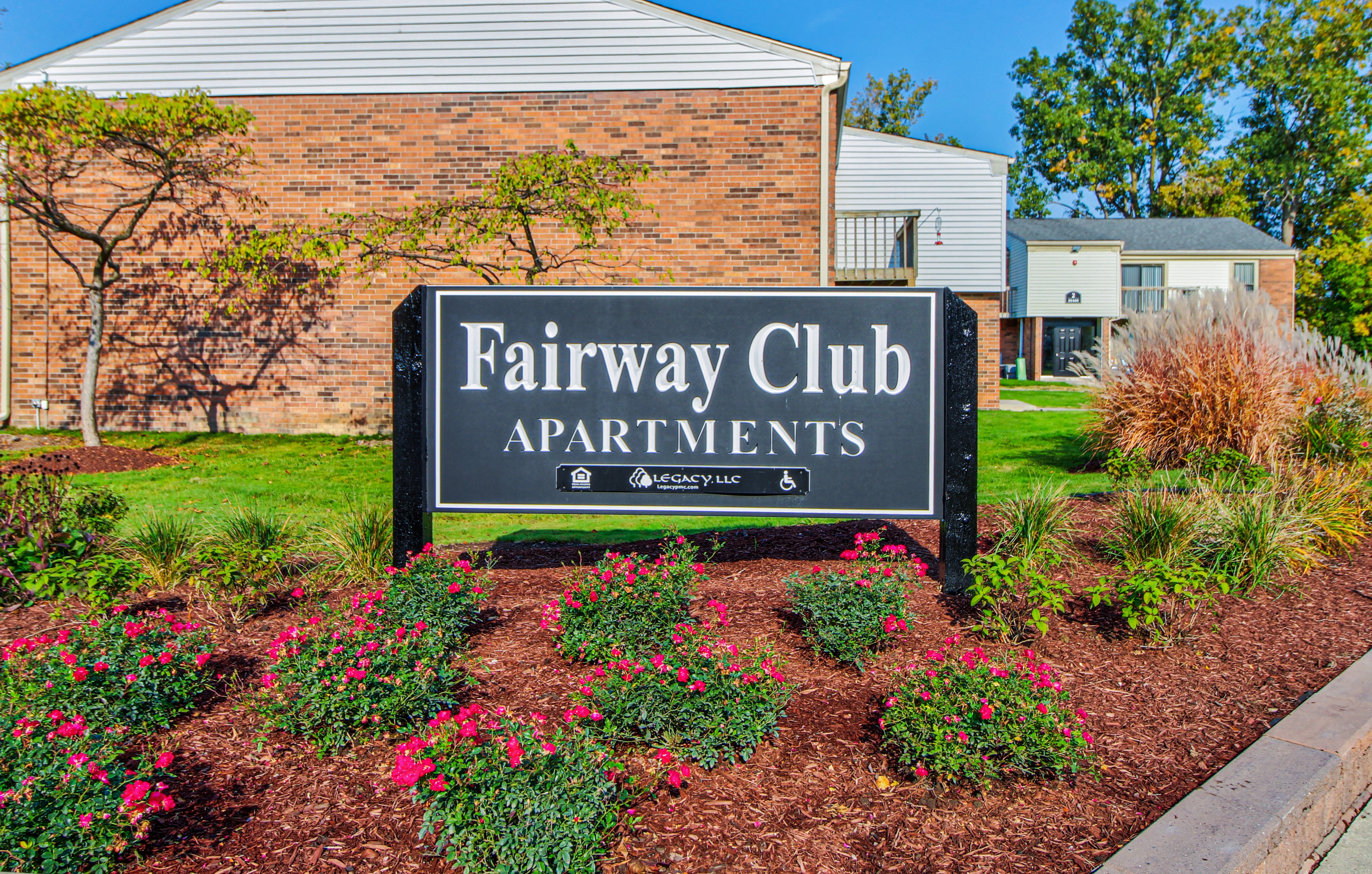 apartment entrance at Fairway Club Apartments, located in prestigious Canton, MI